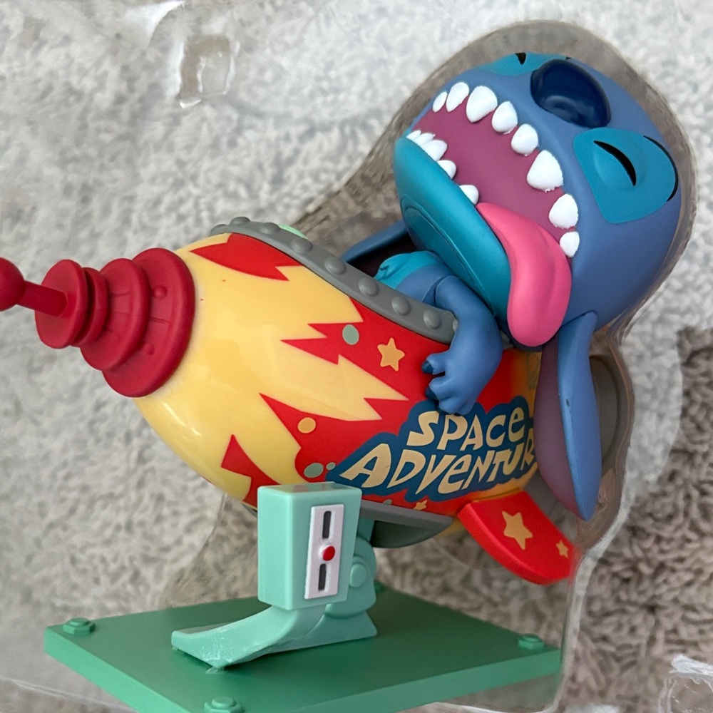 NIB! Rare Stitch collectible❣️‼️ Funko “Stitch in Rocket” Pop! Rides Figure
